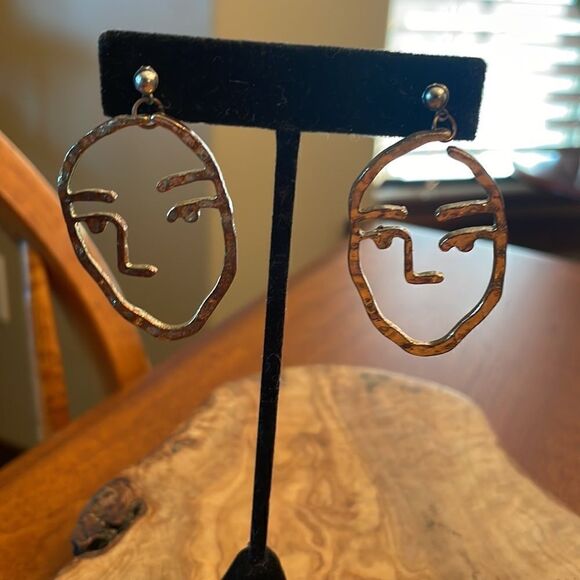 Goldtone Face Silhouette Earrings - Picture 3 of 6